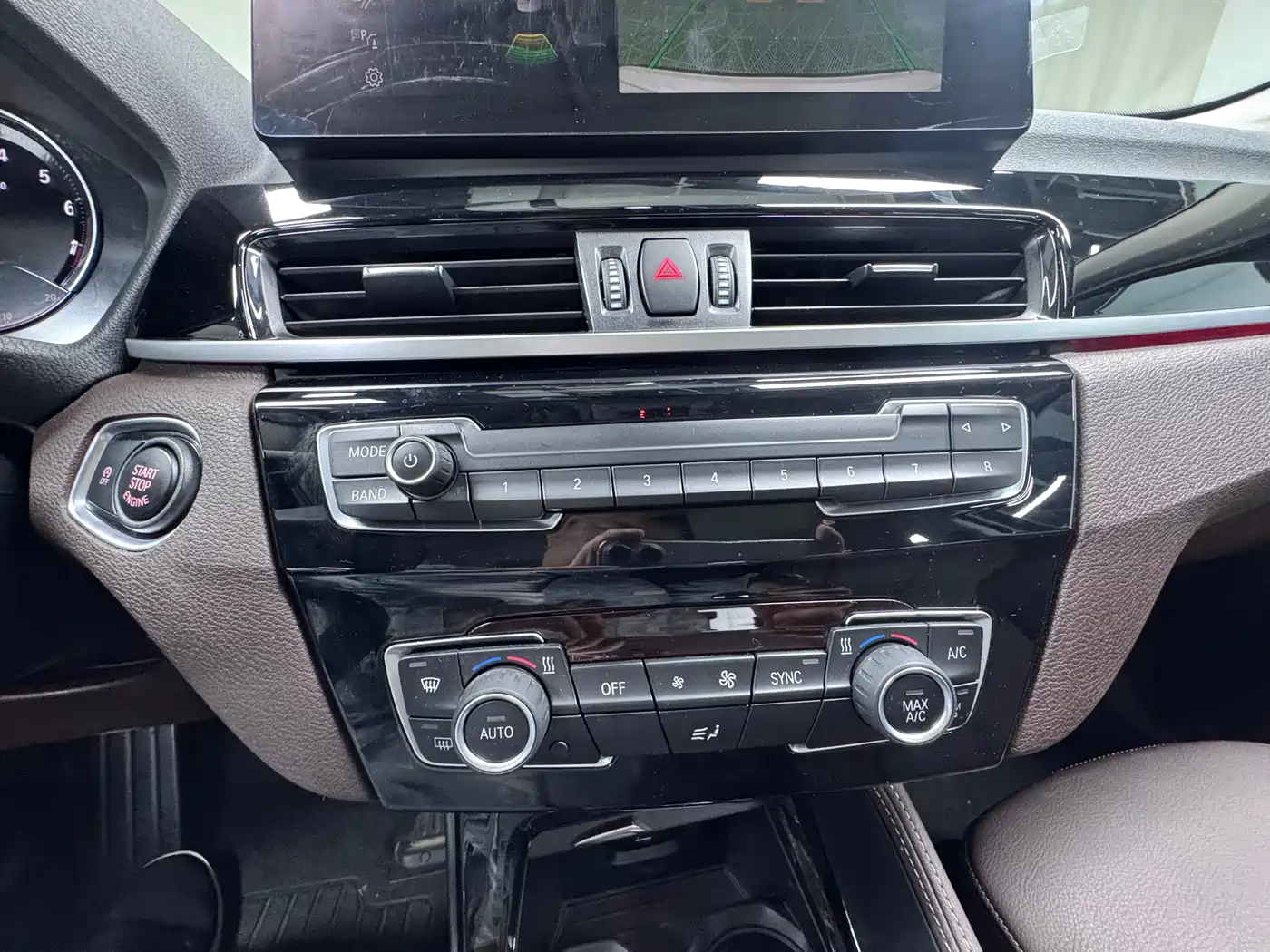 BMW X1 2022 sDrive20Li Premium фото 17