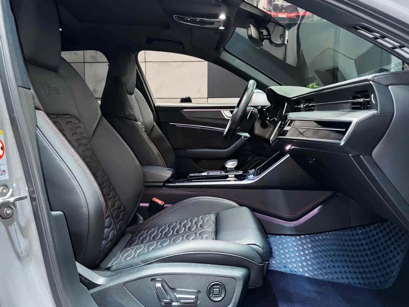 Audi RS 6 2022 RS 6 4.0T Avant фото 16