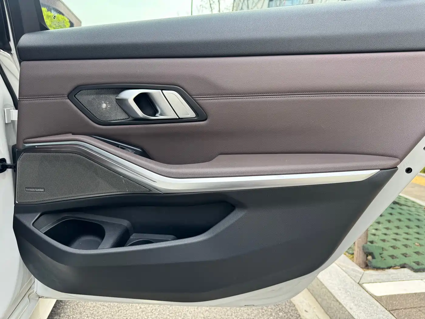 BMW 3 Series 2021 325Li M Sport Night Edition фото 18