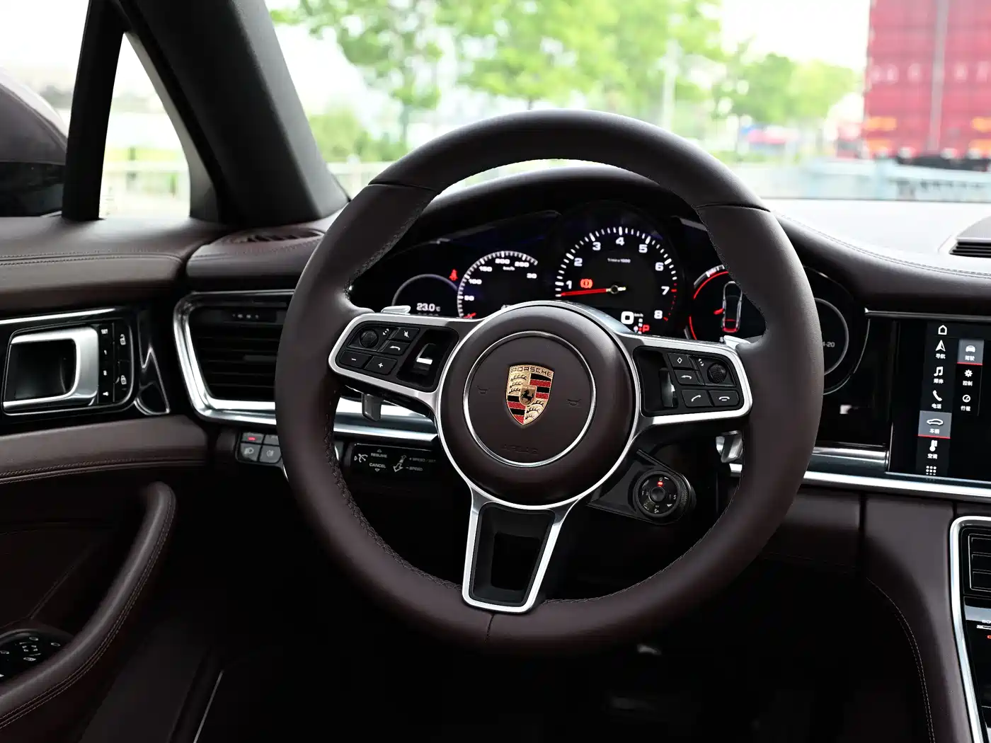 Porsche Panamera 2019 Panamera 2.9T фото 9