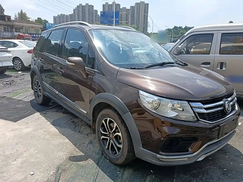 Dongfeng Fengxing Joyear X3 2018 2017 1.5L Manual Comfort
