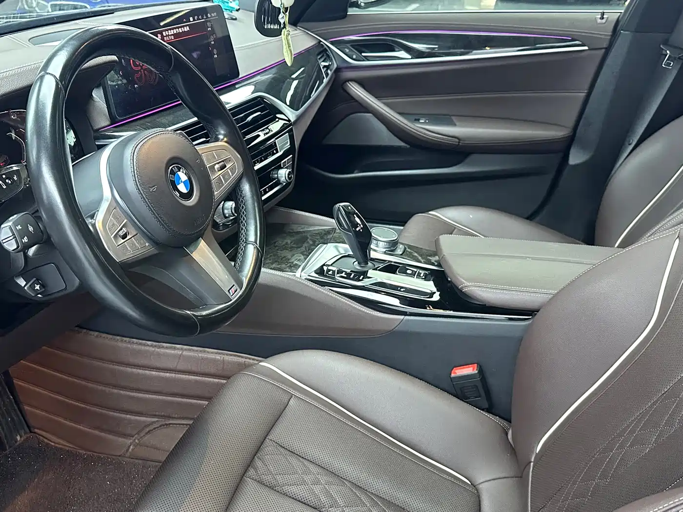 BMW 5 Series 2020 525Li M Sport Package фото 6