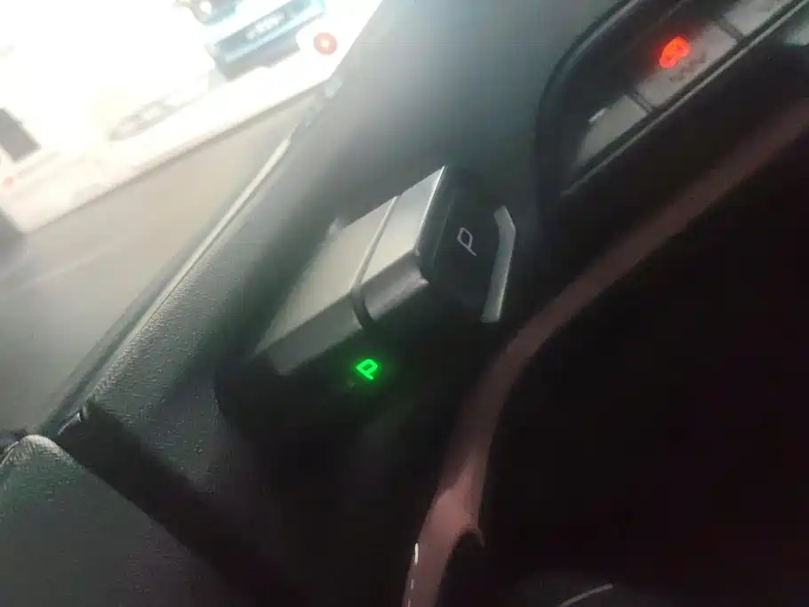 Baojun E300 2020 2020 Stellar Smart Fun Edition