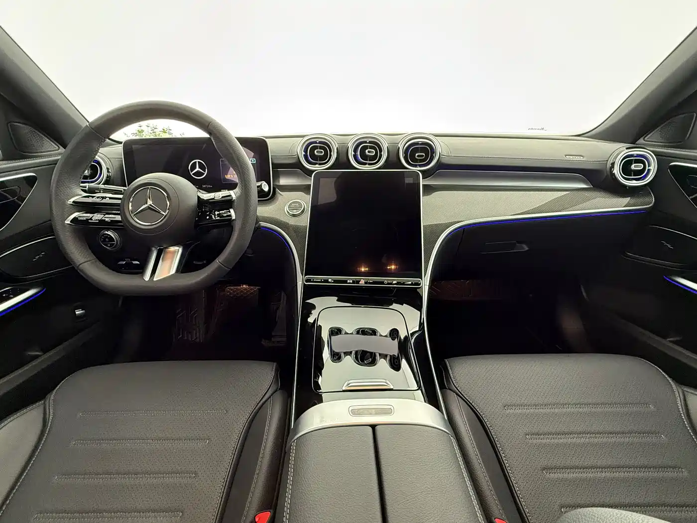 Mercedes-Benz C-Class 2023 Facelift C 260 L Sport Edition фото 5