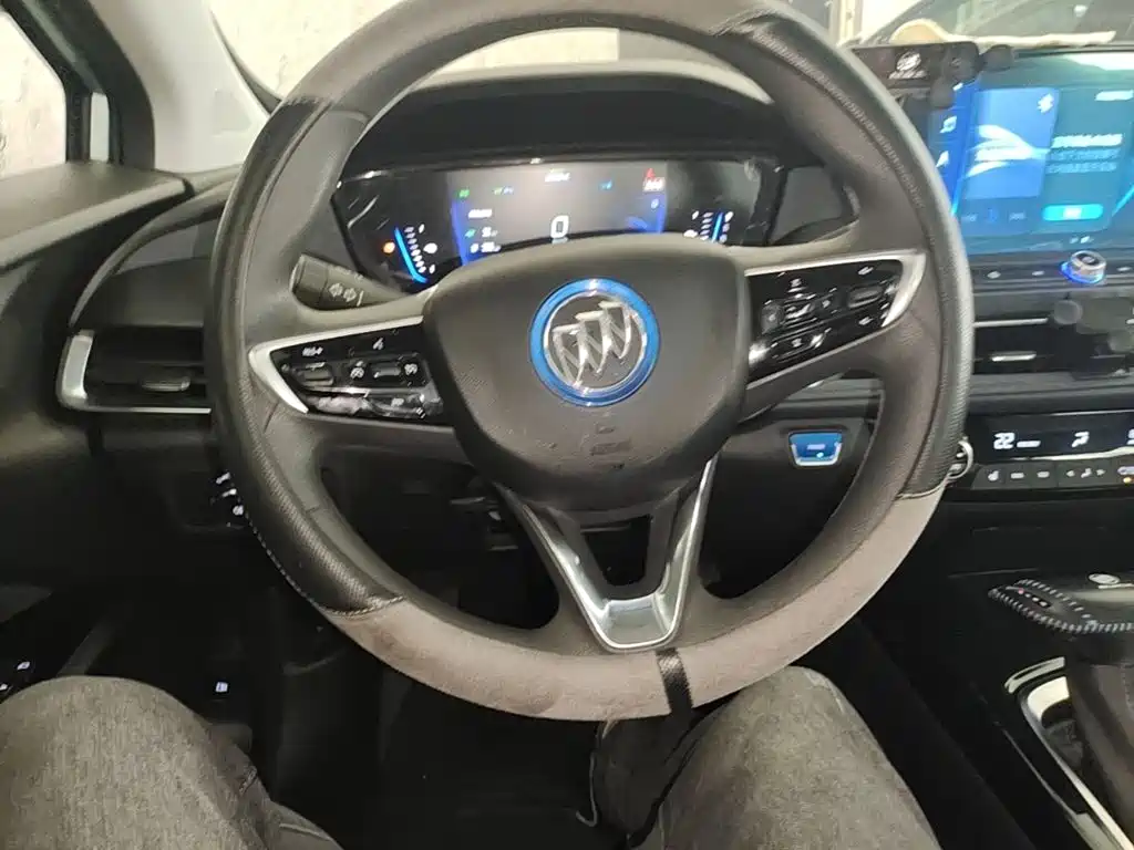 BUICK SLIGHTLY BLUE 6