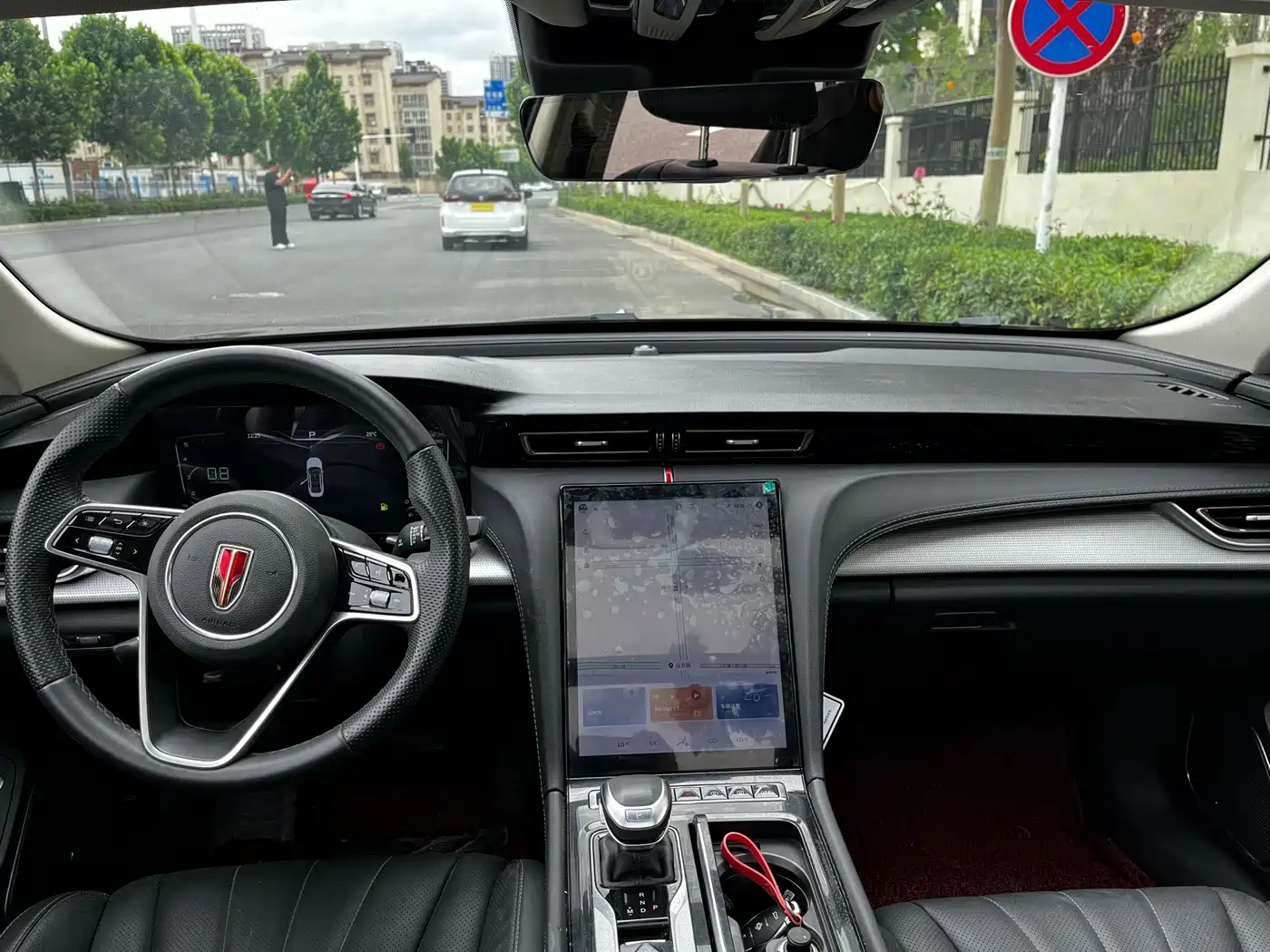 Hongqi H5 2023 1.5T DCT Smart Connect Flag Rhythm фото 6