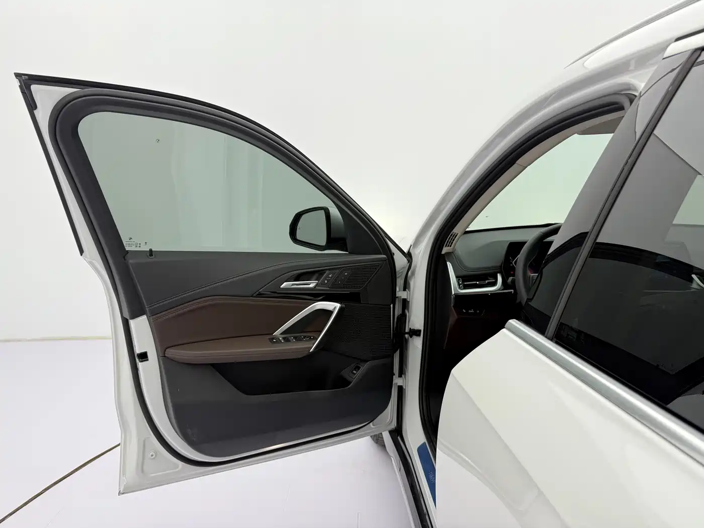 BMW X1 2023 sDrive20Li X Design Package фото 20