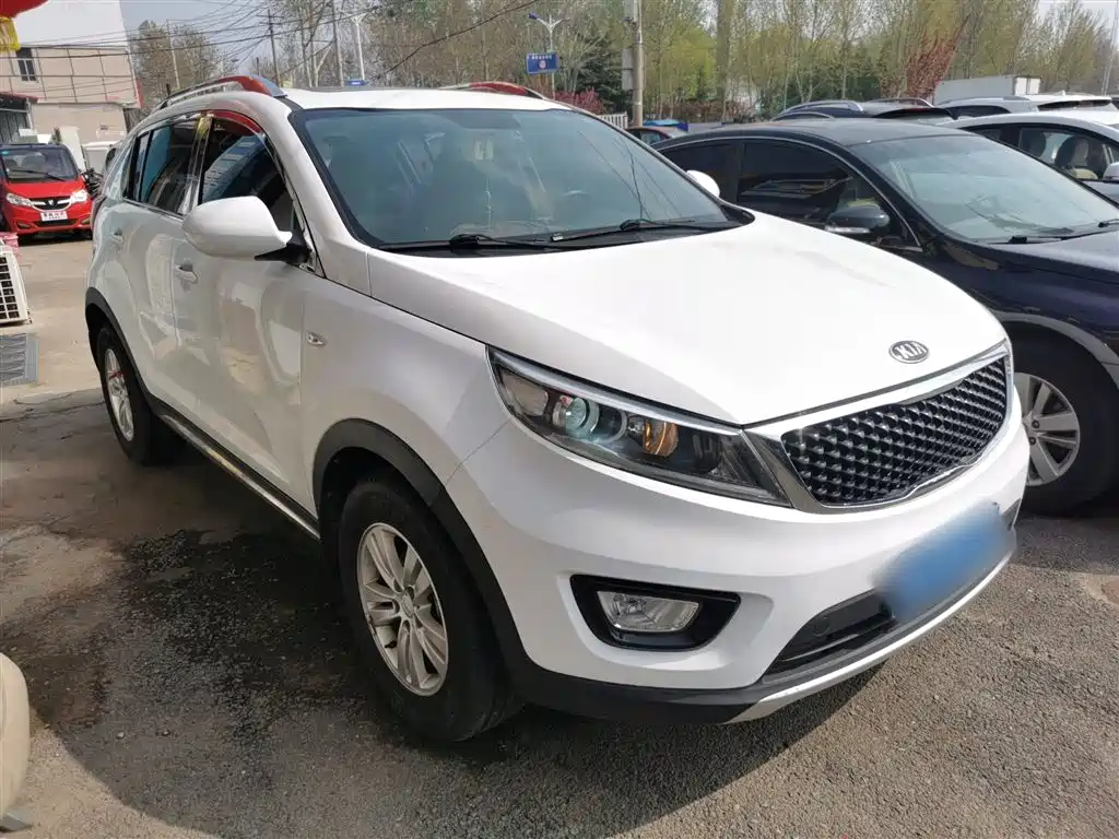 Kia Sportage 2015 2.0L Automatic 2WD GL фото 4