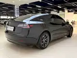Photo 10 - Tesla Model 3