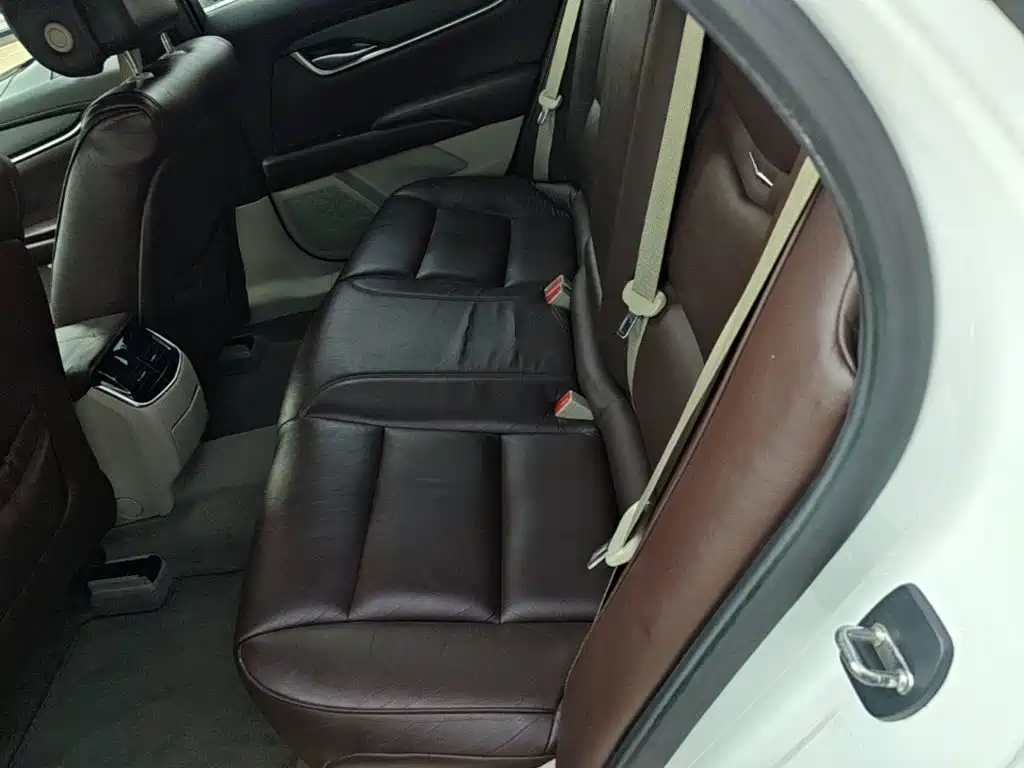 Cadillac XTS 2015 2014 28T Comfort