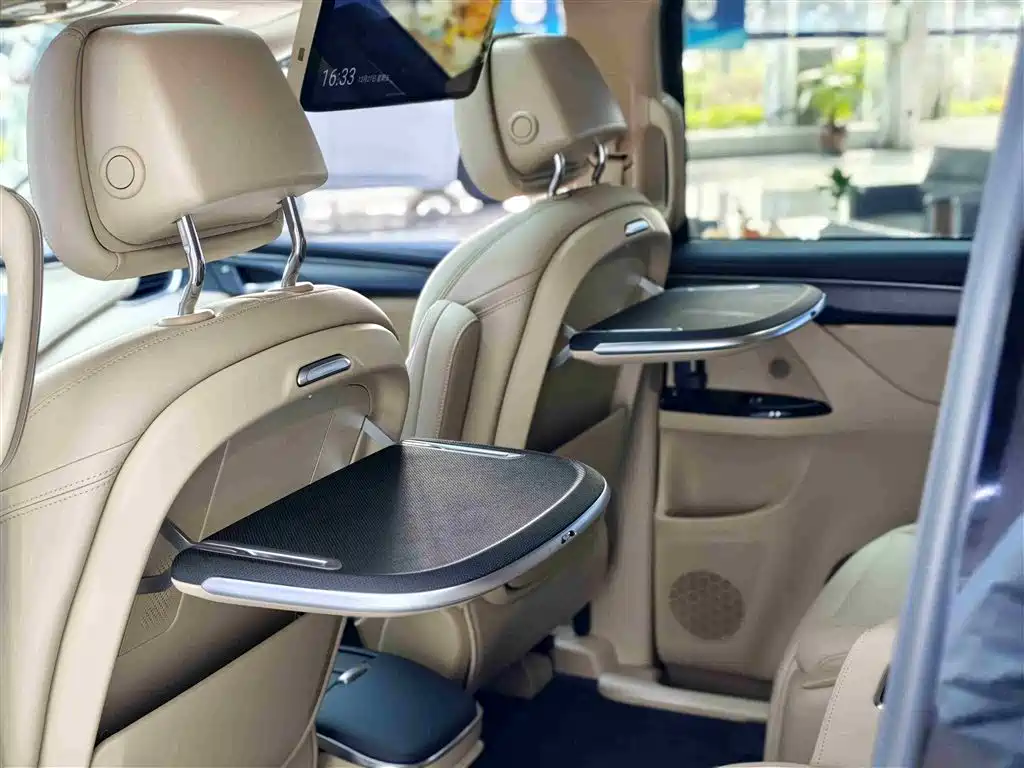 Buick GL8 New Energy 2025 Land Honor Premium Edition 7-Seater фото 24
