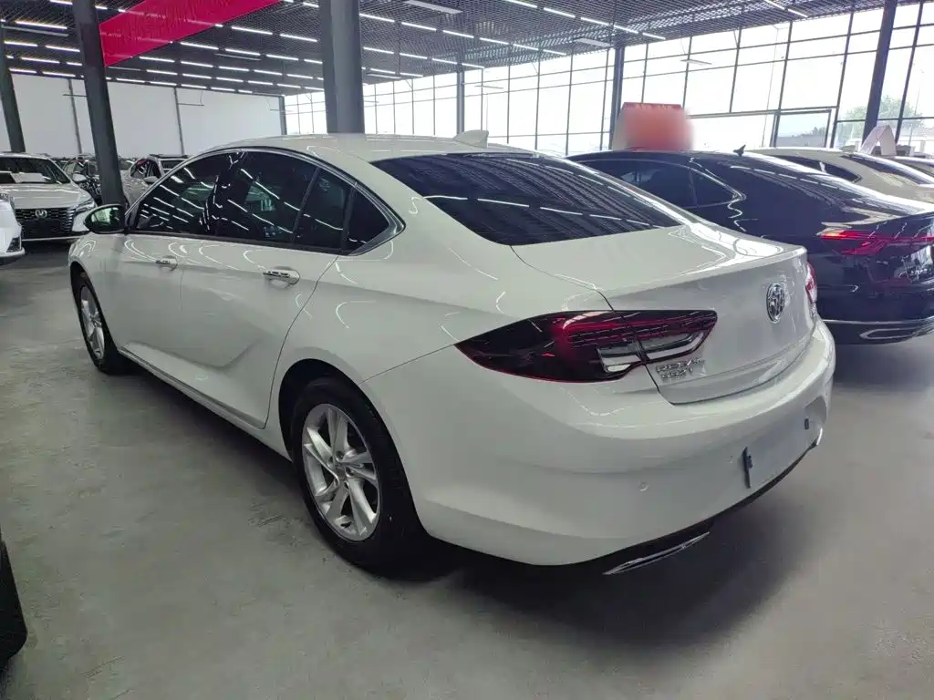 BUICK REGAL
