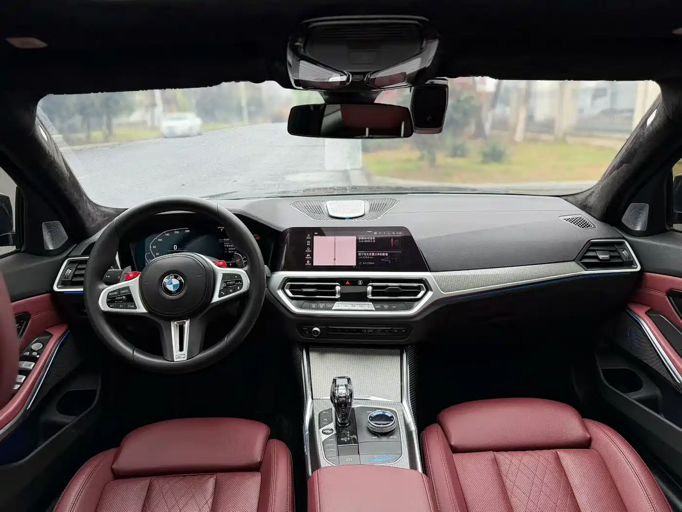 BMW 3 Series 2022 330i M Sport Shadow Edition фото 6