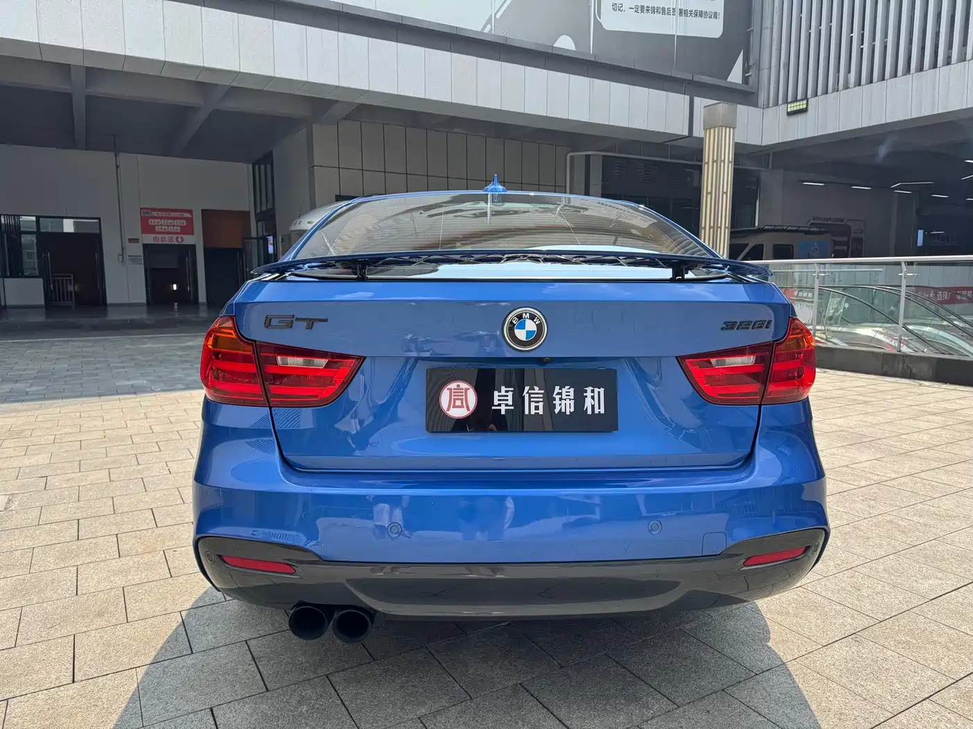 BMW 3 Series GT 2016 320i Design Package фото 9