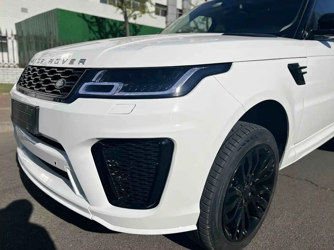 Land Rover Range Rover Sport 2016 Model 3.0 SC V6 HSE DYNAMIC фото 27