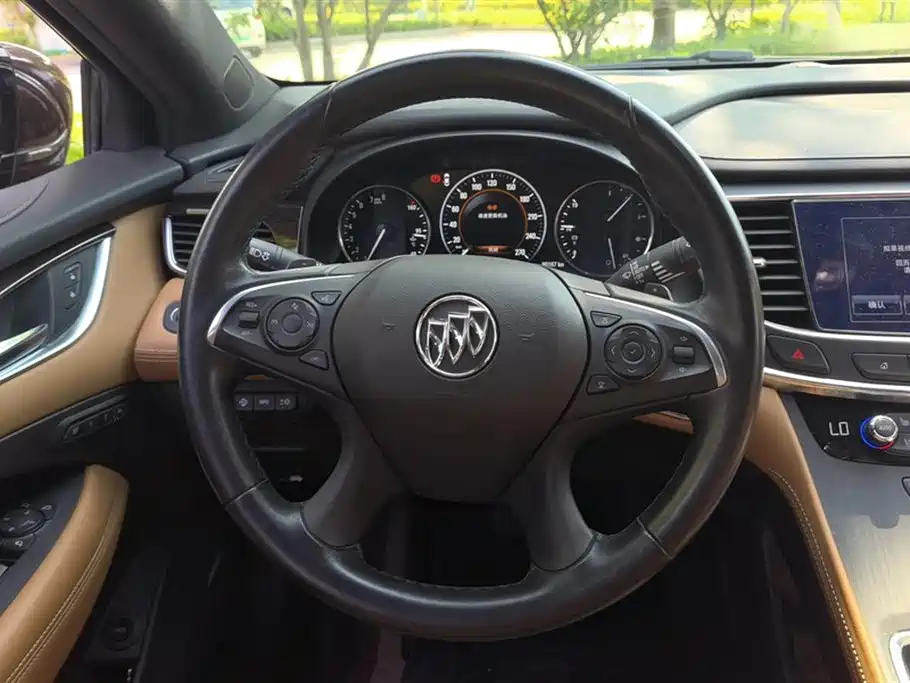 Buick LaCrosse 2018 Model 28T Luxury Edition фото 15