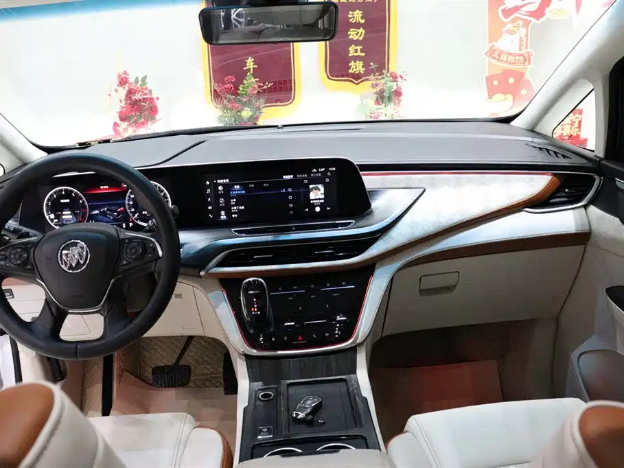 Buick GL8 2021 ES Landlord 653T Premium фото 15