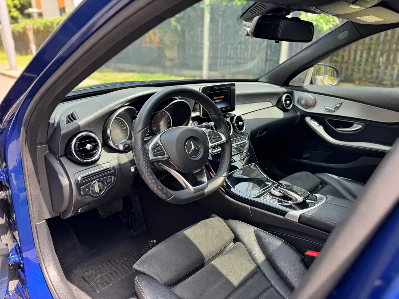 Mercedes-Benz C-Class 2017 Facelift C 200 Sport Edition фото 18