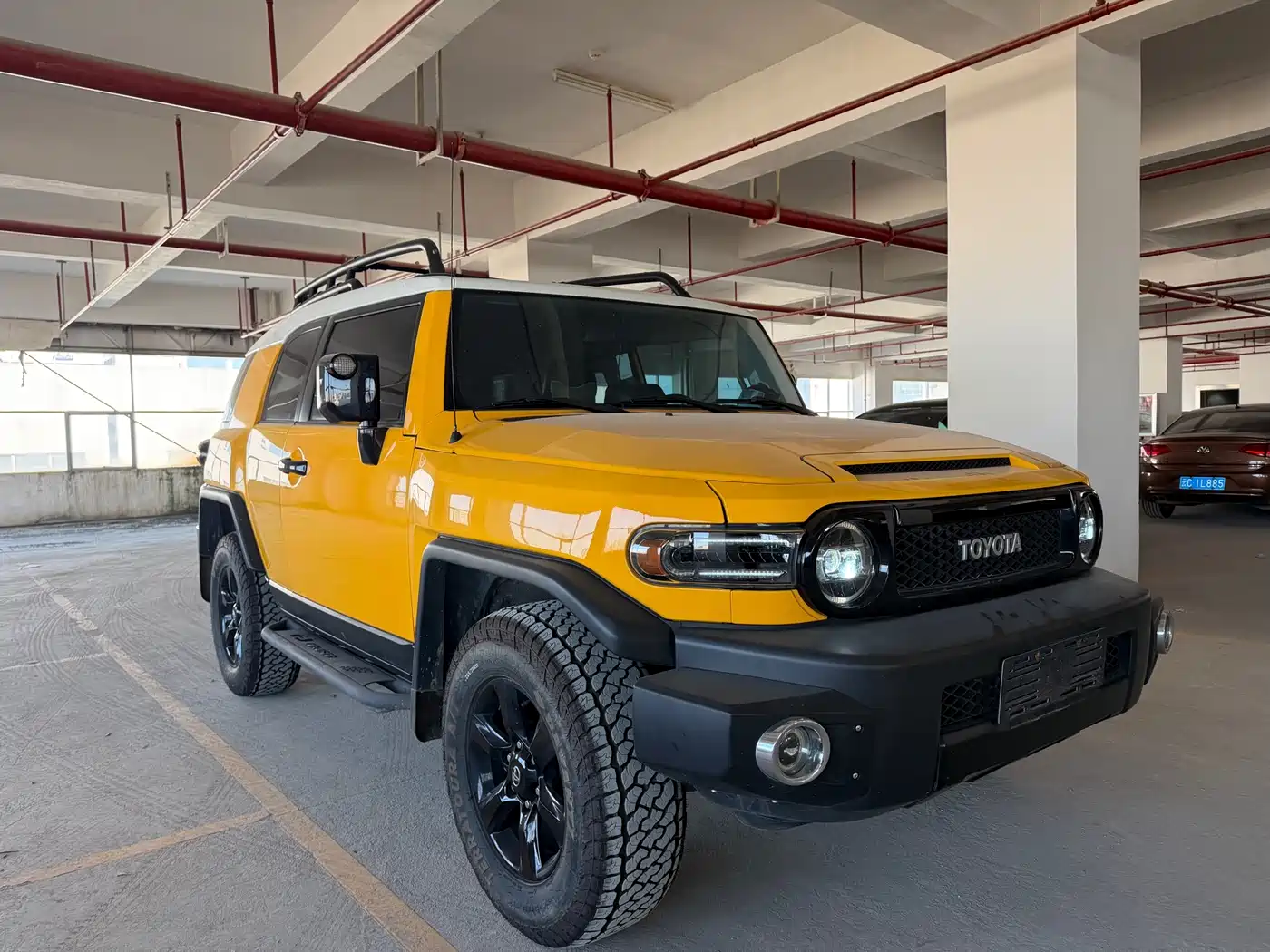 Toyota FJ Cruiser 2007 4.0L фото 3