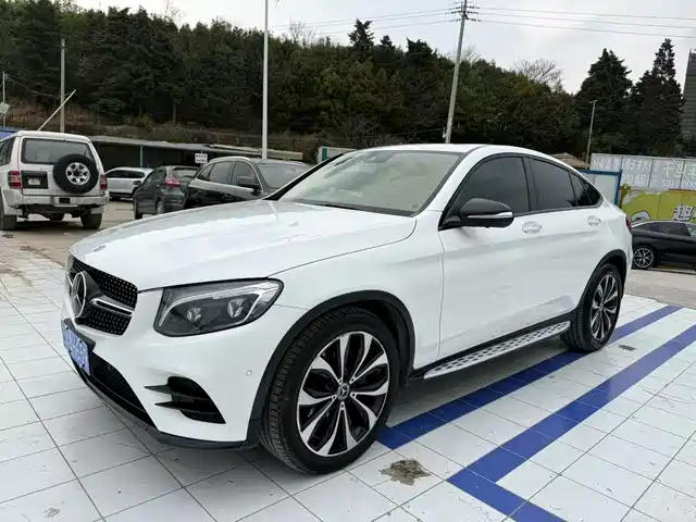 MERCEDES-BENZ GLC COUPE