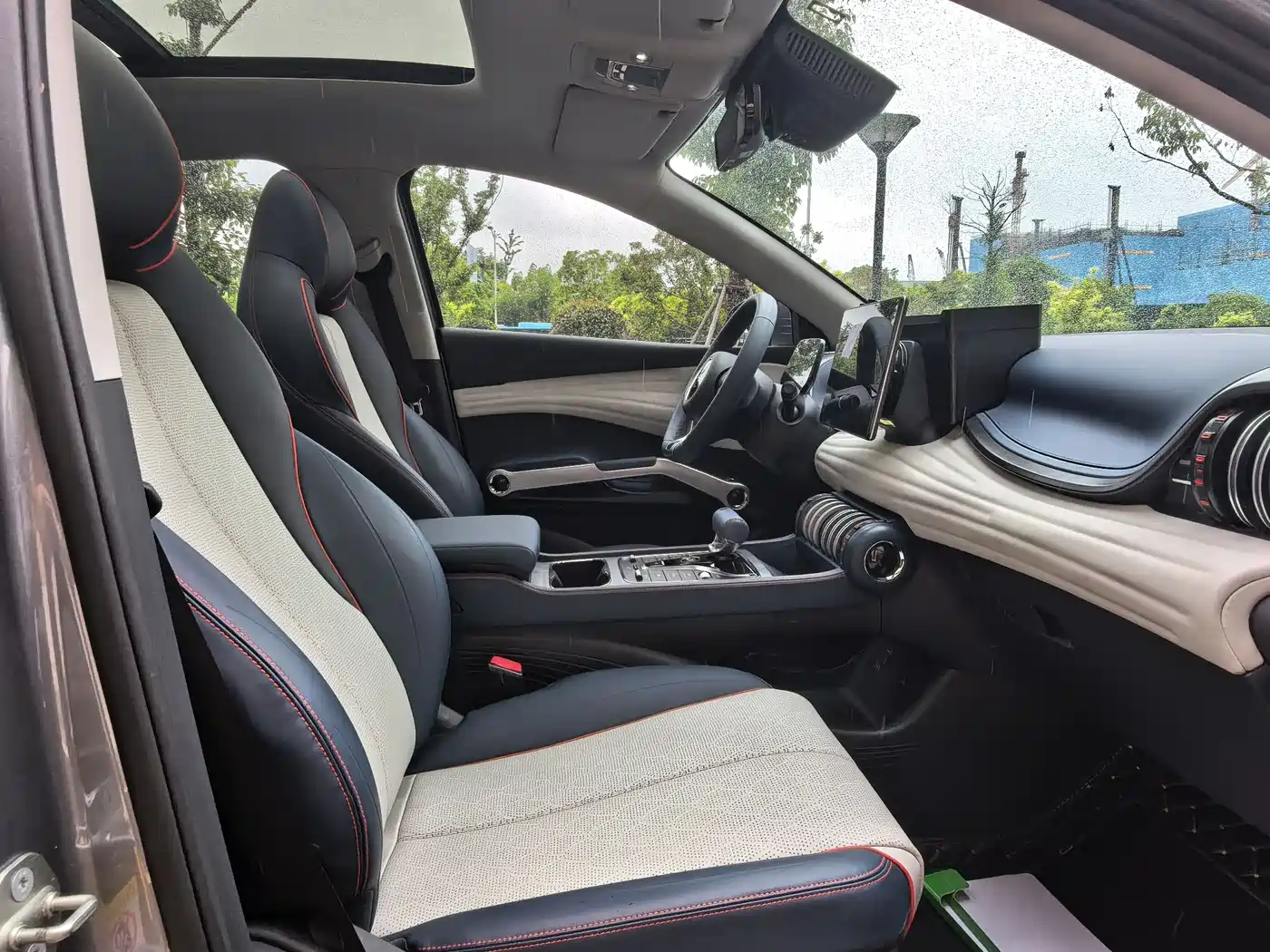 BYD Yuan PLUS 2022 510KM Flagship фото 12