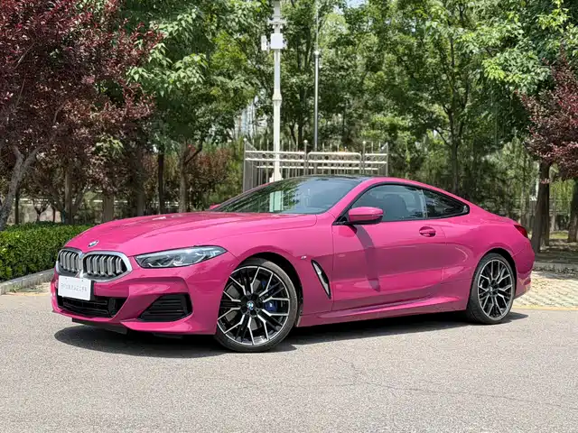 BMW 8 840i, двухдверное купе, M Спорт-пакет