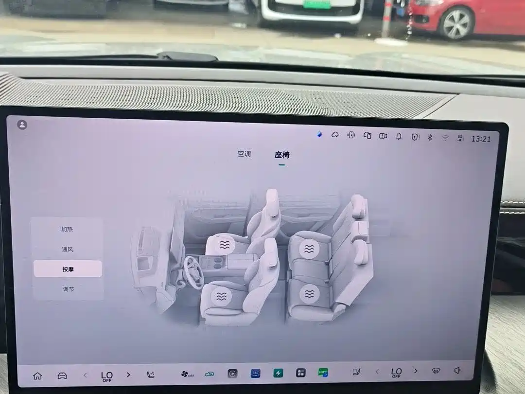 Tank 500 EV 2026 Hi4-Z Smart Edition фото 26