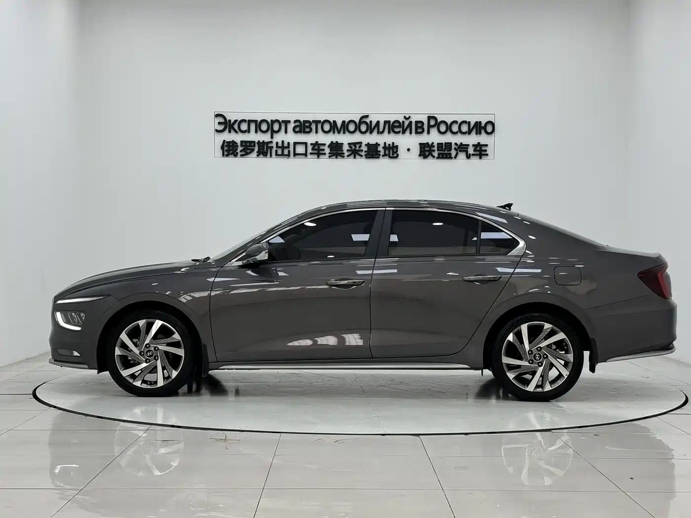 Hyundai Mistra 2021 270TGDi DCT TOP Flagship фото 5