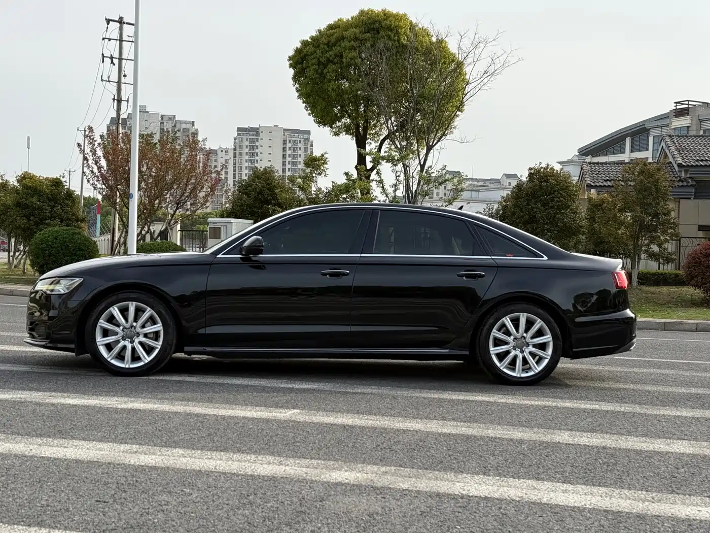 Audi A6L 2017 50 TFSI quattro Premium фото 4