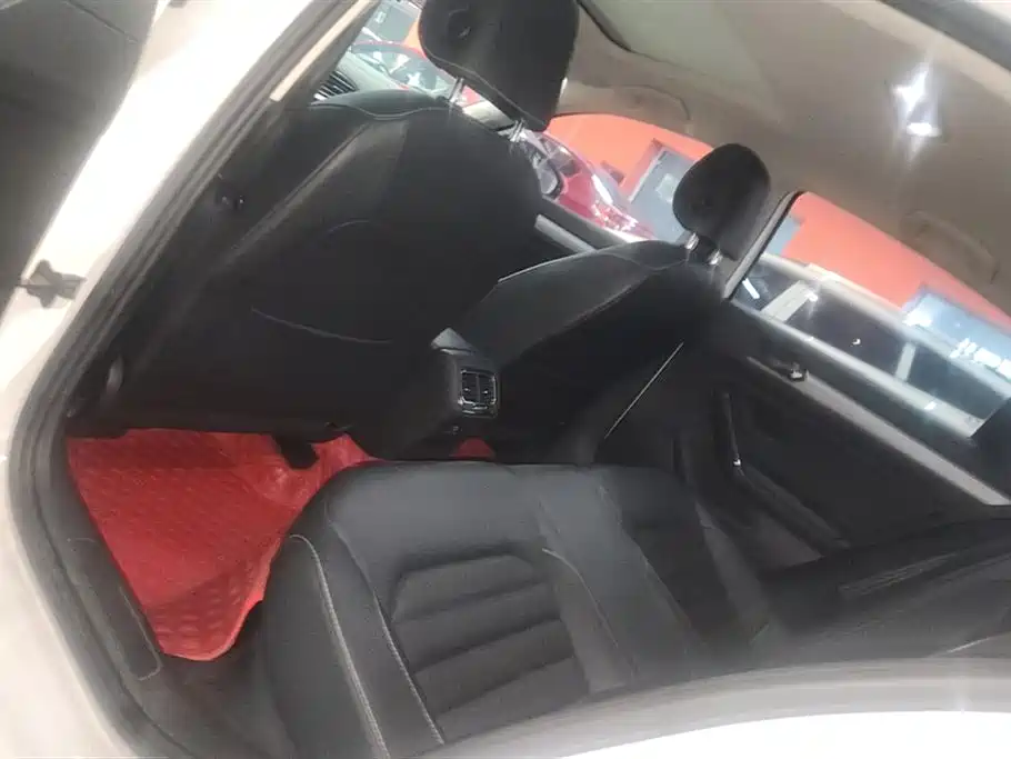 Volkswagen Lamando 2021 Facelift 280TSI DSG Comfort Edition фото 11