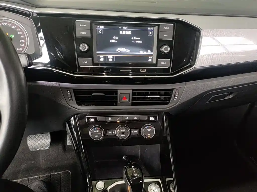 Volkswagen Tayron 2019 330TSI 2WD Luxury China VI фото 13