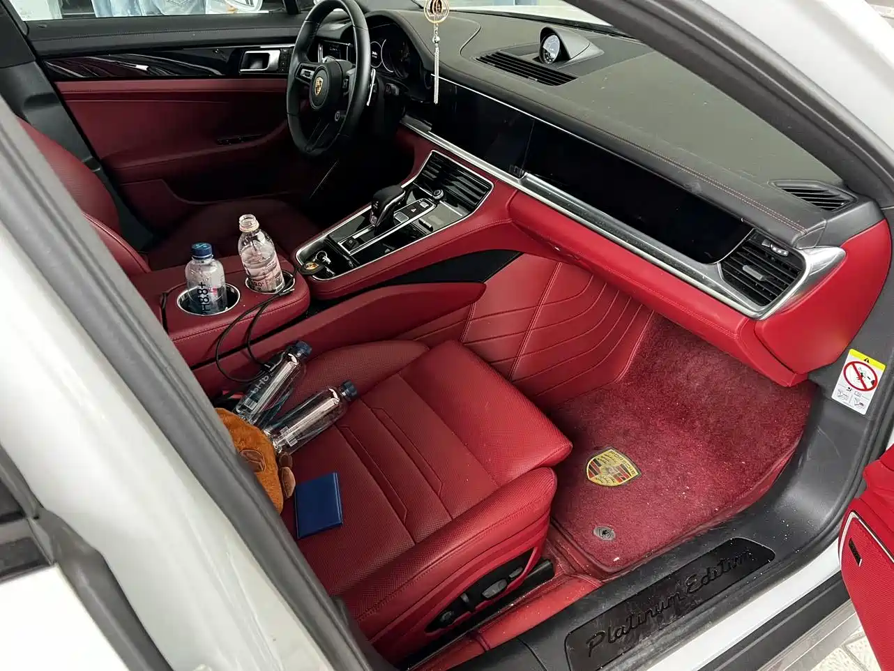 Porsche Panamera 2023 Panamera Executive Long Wheelbase Platinum Edition 2.9T фото 17