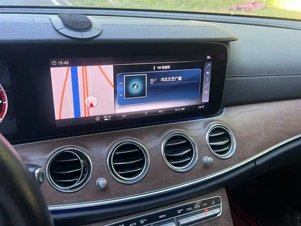 Mercedes-Benz E-Class 2018 E 200 L фото 7