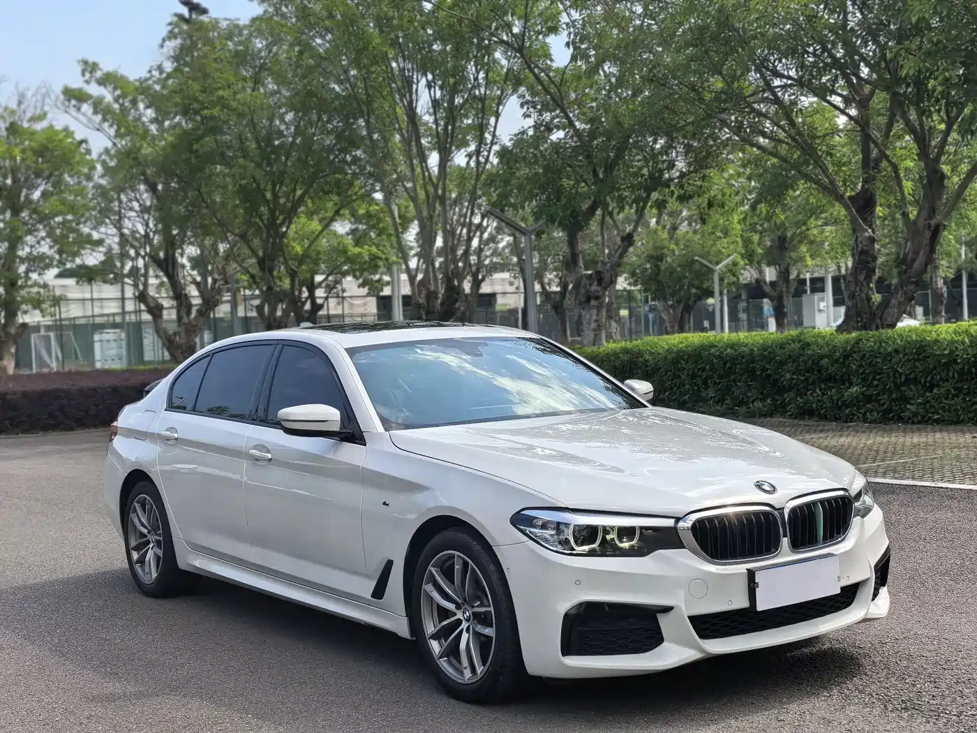 BMW 5 Series 2019 Facelift 525Li M Sport Package фото 3