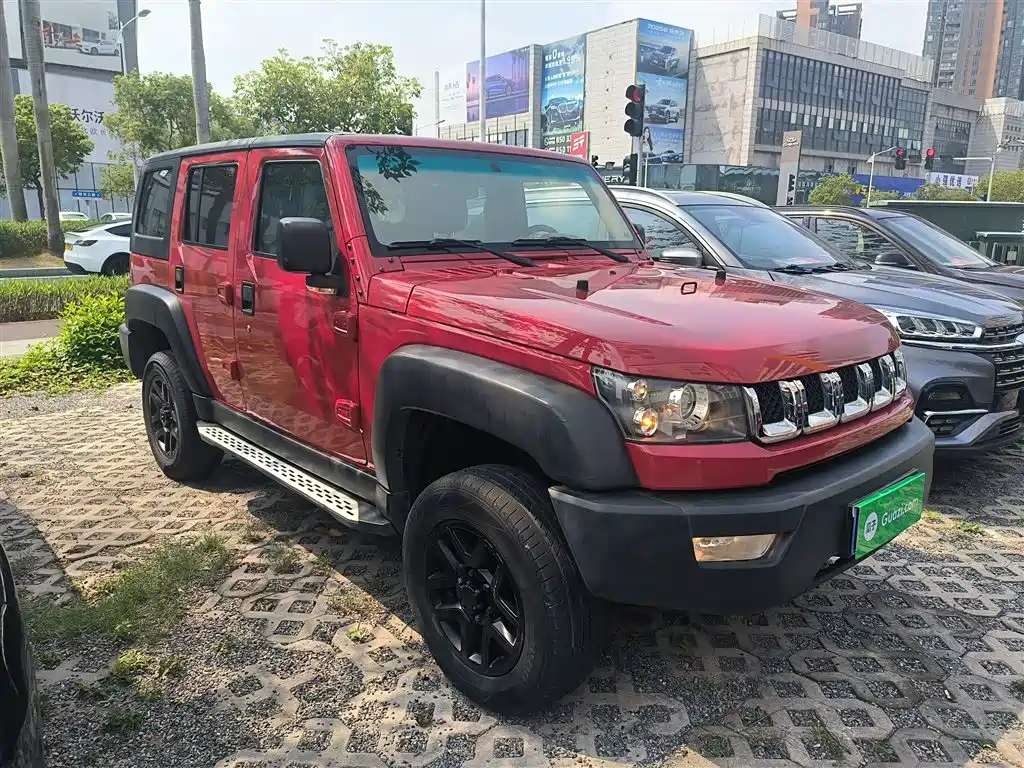 BAIC ORV Beijing Offroad BJ40 2017 40L 2.3T Automatic 4WD China Rally Champion Edition фото 4