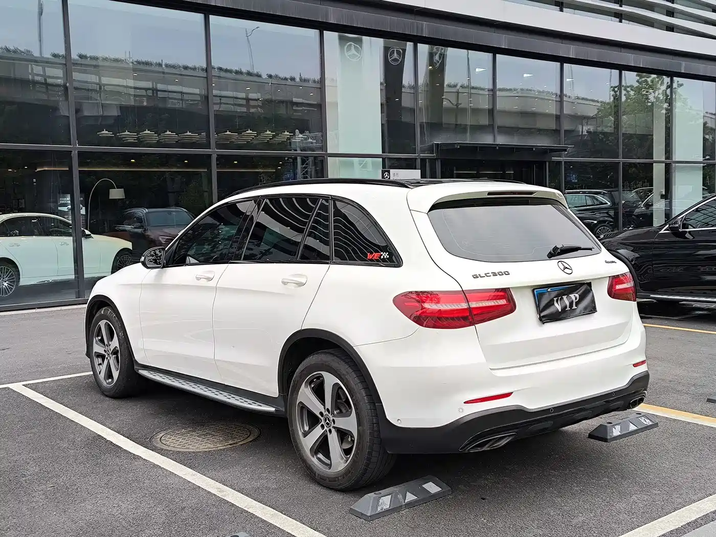Mercedes-Benz GLC 2017 GLC 260 4MATIC Luxury фото 6