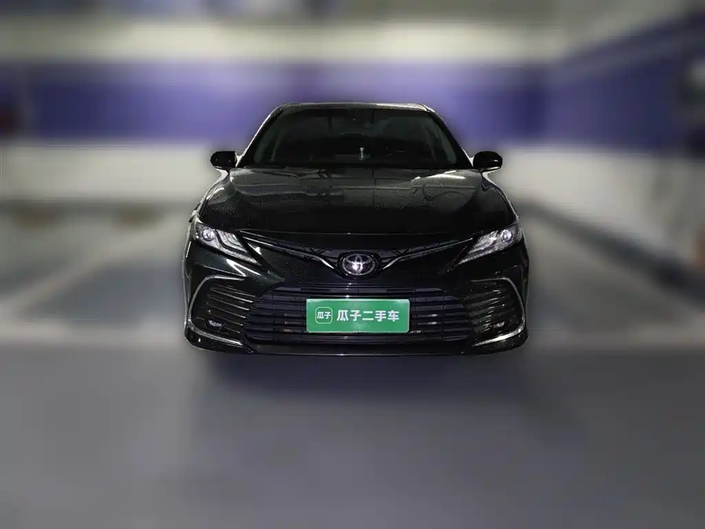 Toyota Camry 2021 2.0G Luxury Edition фото 2