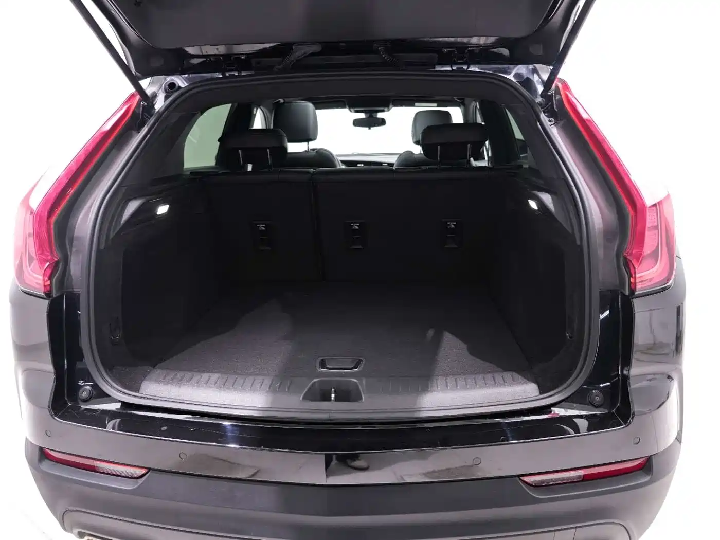 Cadillac XT4 2022 28T FWD Style фото 22
