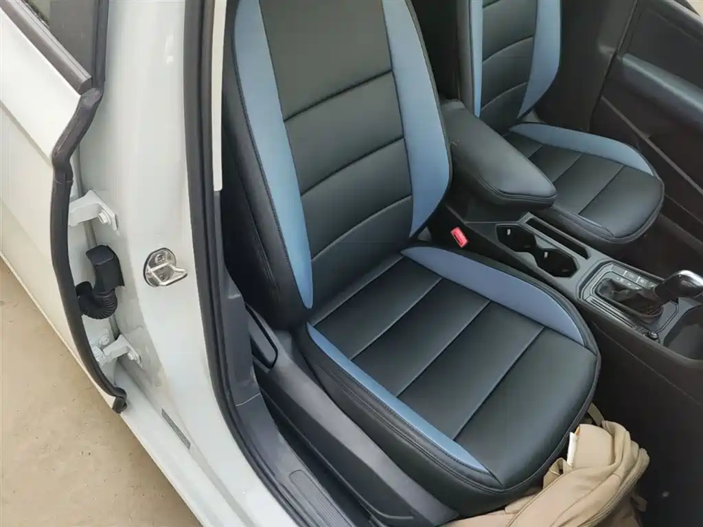 Volkswagen Lavida 2024 Model 1.5L Automatic Delight Edition фото 25