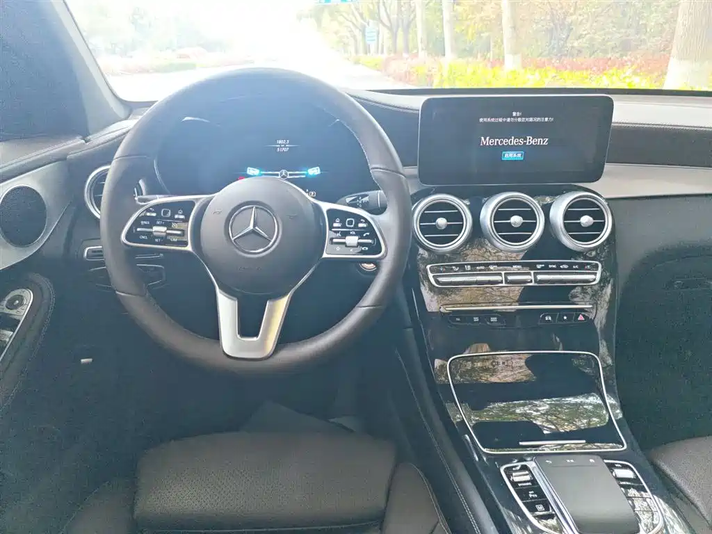 Mercedes-Benz GLC 2022 Facelift III GLC 260 L 4MATIC Dynamic фото 19