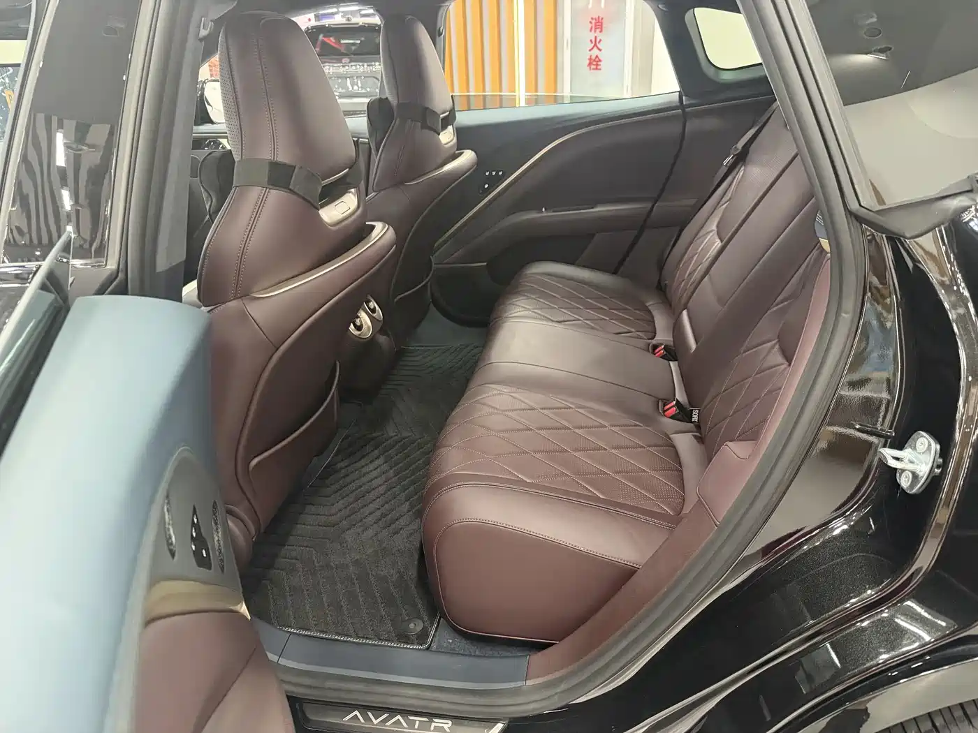 Avatr 11 2025 Max Extended Range Edition фото 14