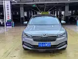 Фото 2 - Škoda Superb