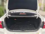 Фото 10 - Geely Vision