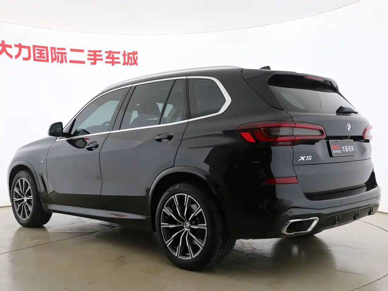 BMW X5 (Import) 2021 xDrive40i M Sport Package фото 16