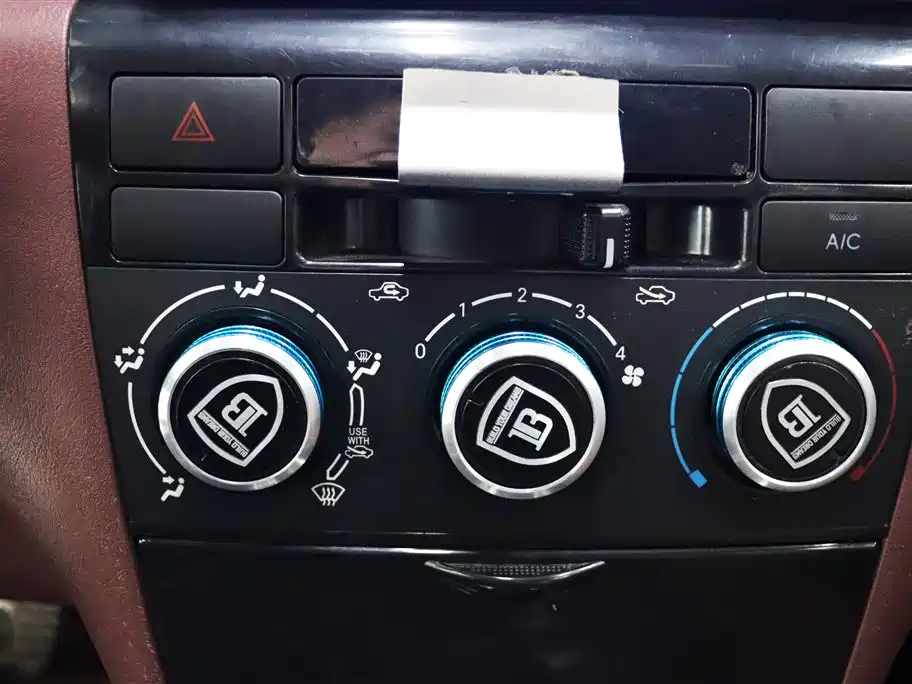 BYD F3 2012 Energy-saving Edition 1.5L Manual Comfort фото 17