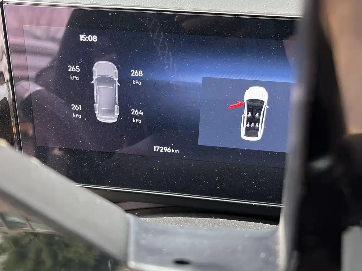 GEELY GALAXY GALAXY L6