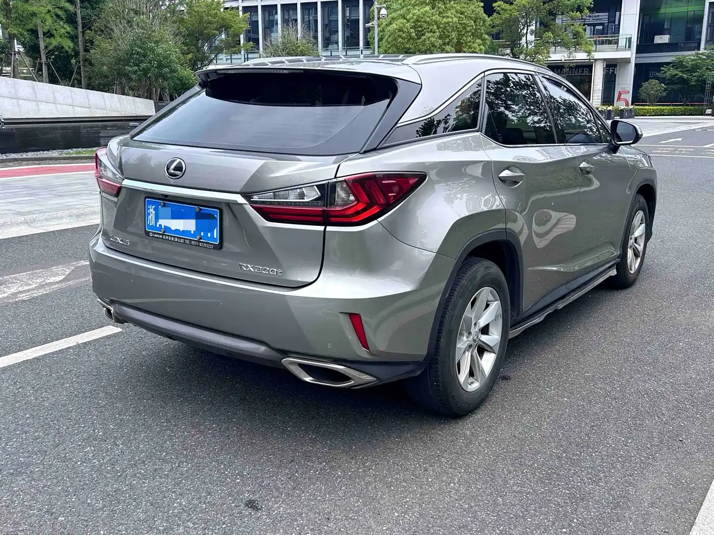 LEXUS RX