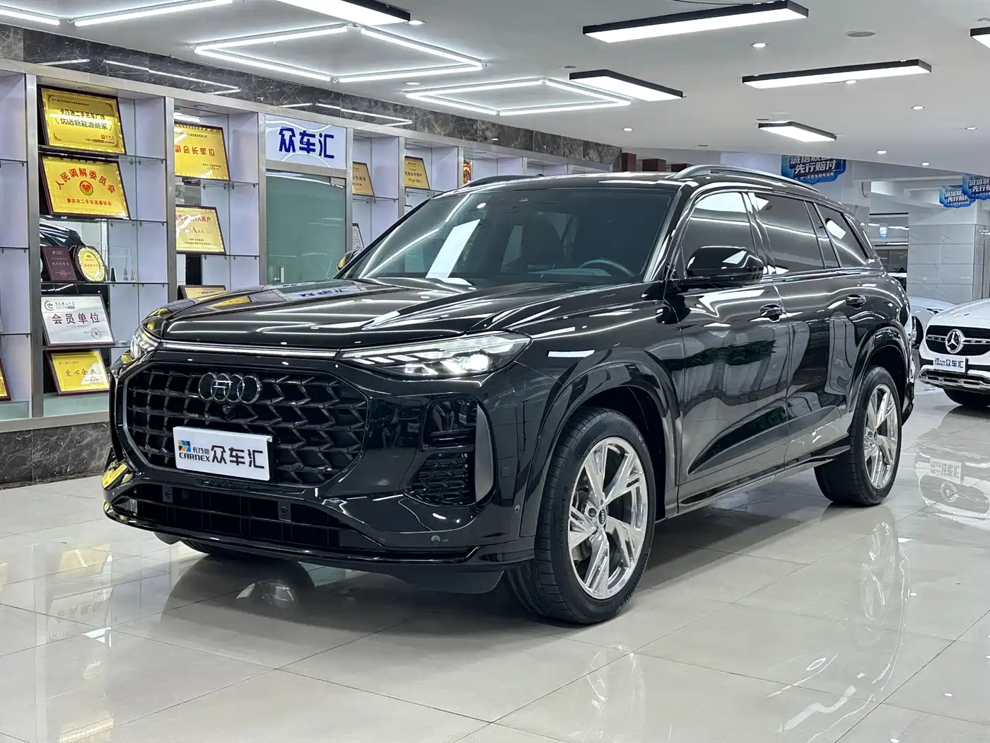 Audi Q6