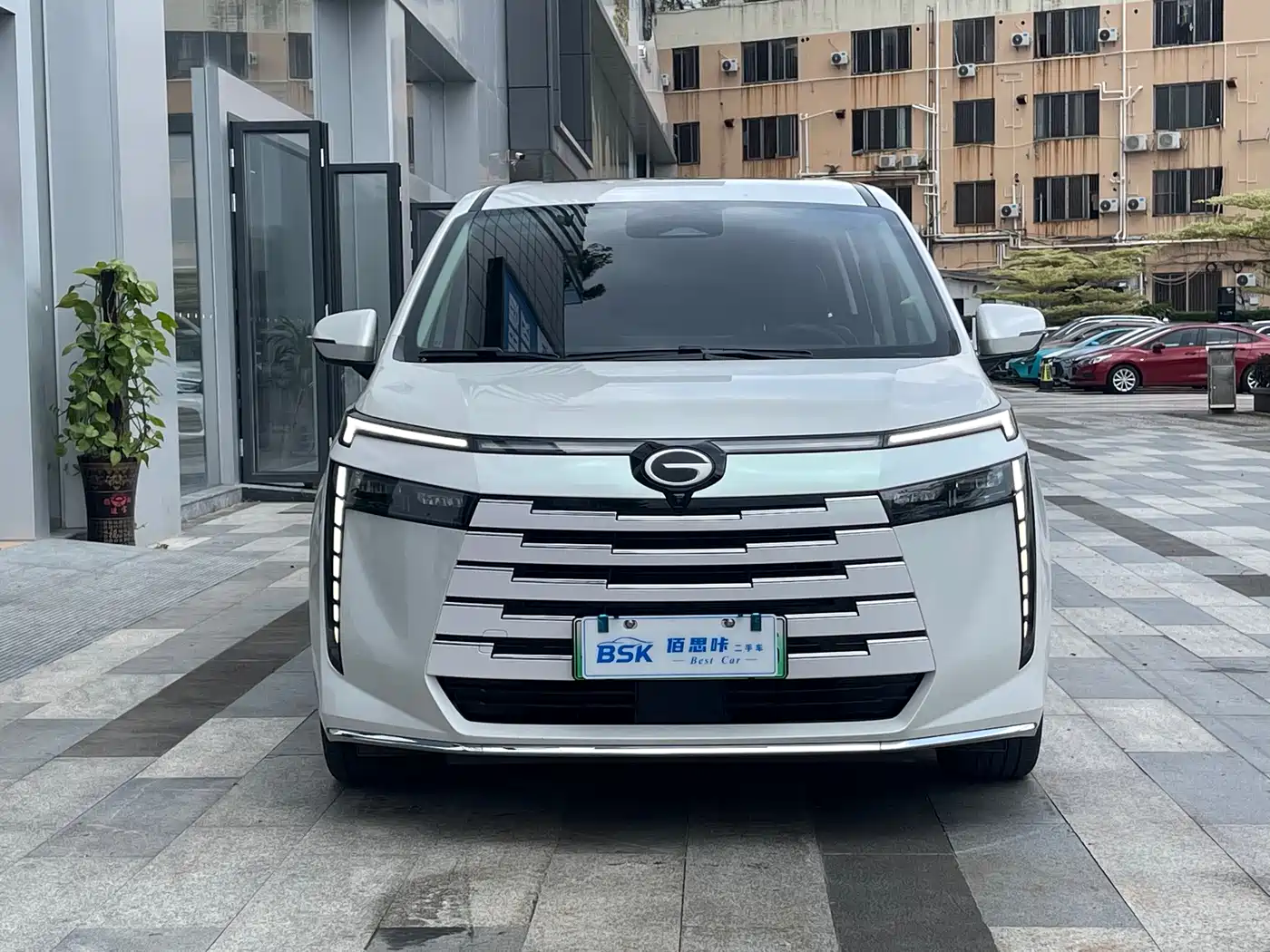 GAC Trumpchi Trumpchi E8 NEV 2024 Model 150km MAX фото 2