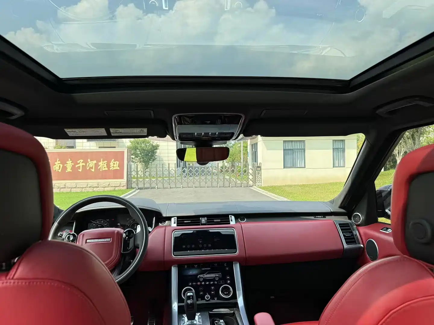 Фото 4 - Land Rover Range Rover Sport